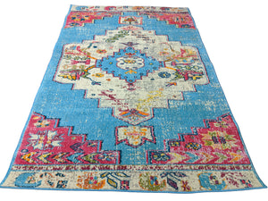 Colorful Oriental Medallion Rug Fuchsia - Whimsical -  Indoor Machinemade